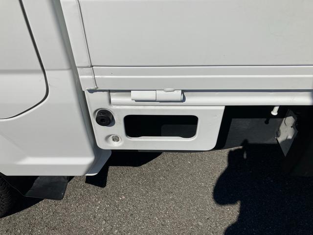 キャリイトラック ＫＸ　７型　ＣＤプレイヤー　衝突被害軽減ブレーキ　オートライト　衝突被害軽減システム　アイドリングストップ　横滑り防止機能　衝突安全ボディ　ＬＥＤヘッドライト　ＣＤプレイヤー　キーレスエントリー（43枚目）