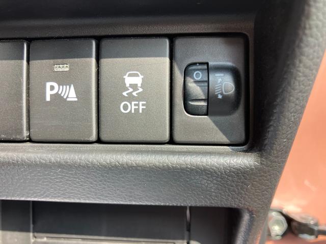 ワゴンＲ ＦＸ　４型　ＣＤプレイヤー　キーレスプッシュスタート　オートライト　プッシュスタート　オートエアコン　衝突被害軽減システム　横滑り防止機能　衝突安全ボディ　盗難防止システム　ＣＤプレイヤー　リモコンキー　マルチインフォメーションディスプレイ　タコメーター（32枚目）