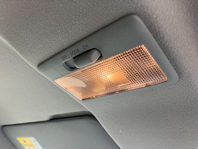 ワゴンＲ ＦＸ　４型　ＣＤプレイヤー　キーレスプッシュスタート　オートライト　プッシュスタート　オートエアコン　衝突被害軽減システム　横滑り防止機能　衝突安全ボディ　盗難防止システム　ＣＤプレイヤー　リモコンキー　マルチインフォメーションディスプレイ　タコメーター（42枚目）