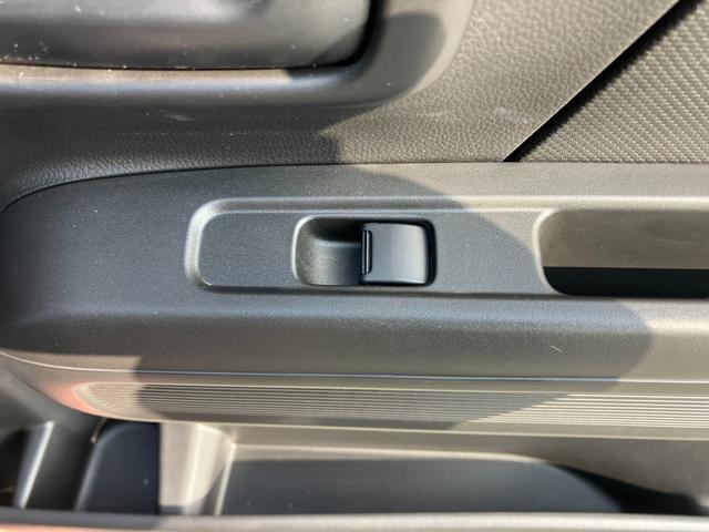 ワゴンＲ ＦＸ　４型　ＣＤプレイヤー　キーレスプッシュスタート　オートライト　プッシュスタート　オートエアコン　衝突被害軽減システム　横滑り防止機能　衝突安全ボディ　盗難防止システム　ＣＤプレイヤー　リモコンキー　マルチインフォメーションディスプレイ　タコメーター（47枚目）