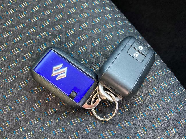 ハスラー HYBRID X ディスプレイオーディオ ドラレコ ドライブレコーダー バックカメラ オートライト Bluetooth プッシュスタート シートヒーター オートエアコン 衝突被害軽減システム 横滑り防止機能 衝突安全ボディ 盗難防止システム(31枚目)