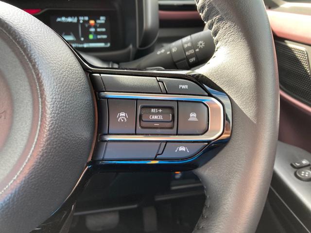 スペーシアカスタム カスタム　ＨＹＢＲＩＤ　ＸＳターボ　ナビ　全方位Ｃ　ＡＣＣ　オートライト　Ｂｌｕｅｔｏｏｔｈ　スライドドア　純正ナビ　プッシュスタート　シートヒーター　オートエアコン　衝突被害軽減システム　横滑り防止機能　衝突安全ボディ　盗難防止システム　全方位カメラ（4枚目）