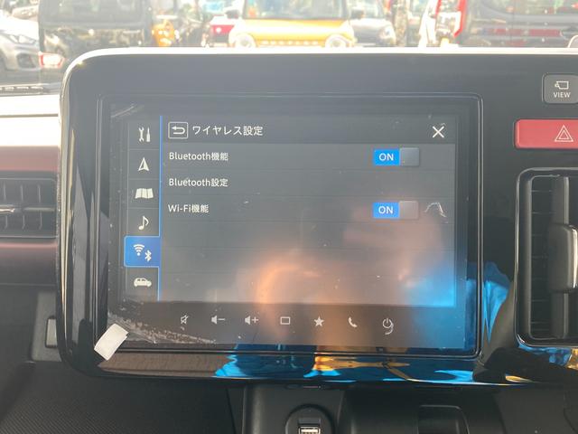 スペーシアカスタム カスタム　ＨＹＢＲＩＤ　ＸＳターボ　ナビ　全方位Ｃ　ＡＣＣ　オートライト　Ｂｌｕｅｔｏｏｔｈ　スライドドア　純正ナビ　プッシュスタート　シートヒーター　オートエアコン　衝突被害軽減システム　横滑り防止機能　衝突安全ボディ　盗難防止システム　全方位カメラ（17枚目）