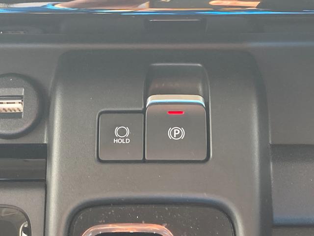 スペーシアカスタム カスタム　ＨＹＢＲＩＤ　ＸＳターボ　ナビ　全方位Ｃ　ＡＣＣ　オートライト　Ｂｌｕｅｔｏｏｔｈ　スライドドア　純正ナビ　プッシュスタート　シートヒーター　オートエアコン　衝突被害軽減システム　横滑り防止機能　衝突安全ボディ　盗難防止システム　全方位カメラ（20枚目）