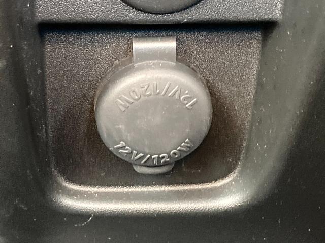 スペーシアカスタム カスタム　ＨＹＢＲＩＤ　ＸＳターボ　ナビ　全方位Ｃ　ＡＣＣ　オートライト　Ｂｌｕｅｔｏｏｔｈ　スライドドア　純正ナビ　プッシュスタート　シートヒーター　オートエアコン　衝突被害軽減システム　横滑り防止機能　衝突安全ボディ　盗難防止システム　全方位カメラ（22枚目）