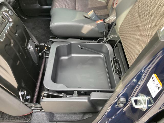 スペーシアカスタム カスタム　ＨＹＢＲＩＤ　ＸＳターボ　ナビ　全方位Ｃ　ＡＣＣ　オートライト　Ｂｌｕｅｔｏｏｔｈ　スライドドア　純正ナビ　プッシュスタート　シートヒーター　オートエアコン　衝突被害軽減システム　横滑り防止機能　衝突安全ボディ　盗難防止システム　全方位カメラ（46枚目）