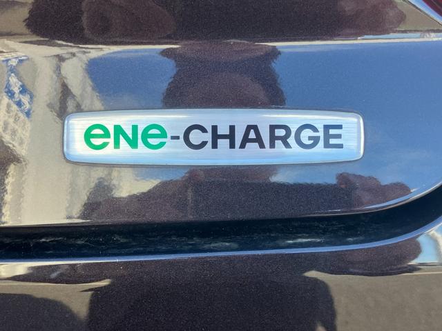 アルトラパン Ｘ　ナビ　全方位カメラ　キーレスプッシュ　衝突被害軽減Ｂ　ナビ　プッシュスタート　シートヒーター　オートエアコン　衝突被害軽減システム　アイドリングストップ　横滑り防止機能　衝突安全ボディ　ＨＩＤヘッドライト　バニティミラー照明付き　盗難防止システム（18枚目）