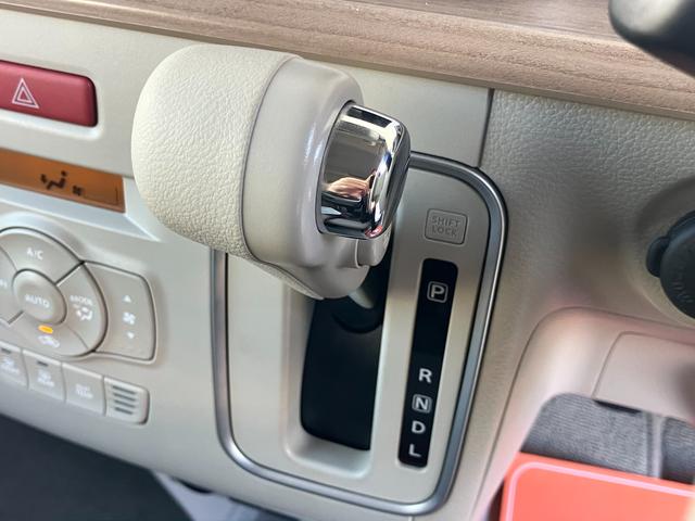 アルトラパン Ｘ　ナビ　全方位カメラ　キーレスプッシュ　衝突被害軽減Ｂ　ナビ　プッシュスタート　シートヒーター　オートエアコン　衝突被害軽減システム　アイドリングストップ　横滑り防止機能　衝突安全ボディ　ＨＩＤヘッドライト　バニティミラー照明付き　盗難防止システム（32枚目）