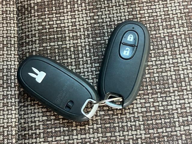 アルトラパン Ｘ　ナビ　全方位カメラ　キーレスプッシュ　衝突被害軽減Ｂ　ナビ　プッシュスタート　シートヒーター　オートエアコン　衝突被害軽減システム　アイドリングストップ　横滑り防止機能　衝突安全ボディ　ＨＩＤヘッドライト　バニティミラー照明付き　盗難防止システム（38枚目）