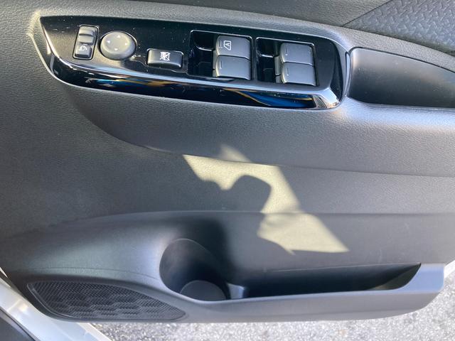 �h�A�ɂ��h�����N�z���_�[������