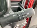 カスタム　ＨＹＢＲＩＤ　ＸＳ　電動パーキングブレーキ　スライドドア　プッシュスタート　シートヒーター　オートエアコン　衝突被害軽減システム　横滑り防止機能　衝突安全ボディ　盗難防止システム　ステアリングヒーター　電動パーキングブレーキ　ブレーキホールド（24枚目）