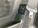 カスタム　ＨＹＢＲＩＤ　ＸＳ　電動パーキングブレーキ　スライドドア　プッシュスタート　シートヒーター　オートエアコン　衝突被害軽減システム　横滑り防止機能　衝突安全ボディ　盗難防止システム　ステアリングヒーター　電動パーキングブレーキ　ブレーキホールド（53枚目）