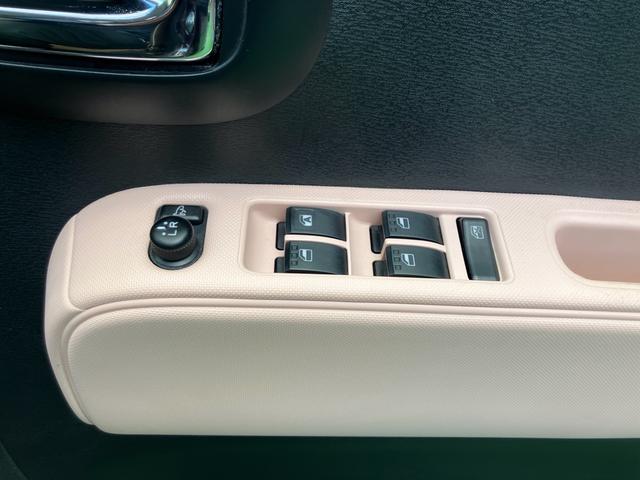 ミラココア ココアプラスＸリミテッド　ＬＥＤヘッドライト　ＣＤＤＶＤ再生　バックカメラ　Ｂｌｕｅｔｏｏｔｈ　スマートキー　ベンチシート　アイドリングストップ　ルーフレール（32枚目）