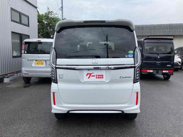Ｎ－ＢＯＸカスタム Ｇ・Ｌターボホンダセンシング　ＥＴＣ　バックカメラ　両側電動スライドドア　ＴＶ　クリアランスソナー　オートクルーズコントロール　レーンアシスト　衝突被害軽減システム　オートライト　ＬＥＤヘッドランプ　スマートキー（16枚目）