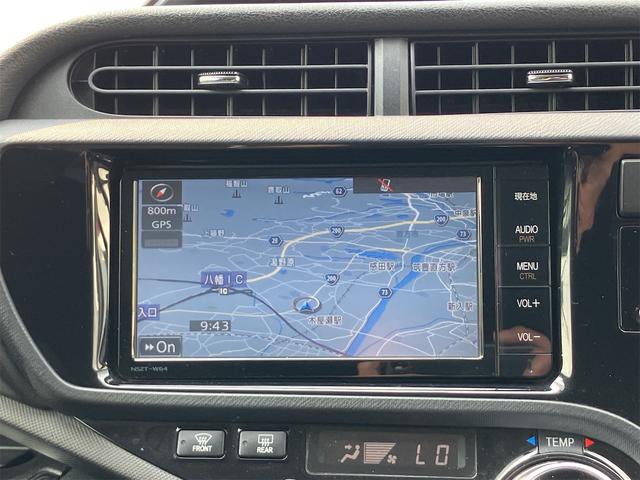 アクア Ｇ　Ｇ’ｓ　ＥＴＣ　バックカメラ　ナビ　ＴＶ　オートクルーズコントロール　アルミホイール　オートライト　ＬＥＤヘッドランプ　スマートキー　電動格納ミラー　ＣＶＴ　衝突安全ボディ　ＡＢＳ　ＥＳＣ　ＣＤ（4枚目）