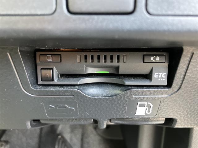 ルーミー カスタムＧ　ＥＴＣ　バックカメラ　ナビ　ＴＶ　両側電動スライドドア　クリアランスソナー　オートクルーズコントロール　衝突被害軽減システム　アルミホイール　オートライト　ＬＥＤヘッドランプ　スマートキー（8枚目）