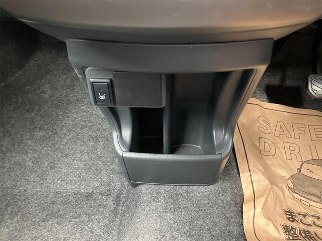 ハスラー JスタイルII ナビ TV レーンアシスト 衝突被害軽減システム オートライト HID スマートキー アイドリングストップ 電動格納ミラー シートヒーター ベンチシート CVT 盗難防止システム ABS ESC CD(33枚目)