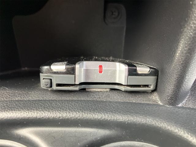 ミラココア ココアX ETC スマートキー アイドリングストップ 電動格納ミラー ベンチシート CVT 盗難防止システム ABS CD ミュージックプレイヤー接続可 衝突安全ボディ エアコン パワーステアリング(10枚目)