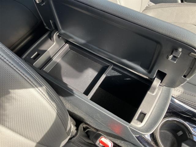 プリウス S ドライブレコーダー ETC レーンアシスト オートクルーズコントロール 衝突被害軽減システム バックカメラ ナビ TV アルミホイール オートマチックハイビーム オートライト LEDヘッドランプ(38枚目)