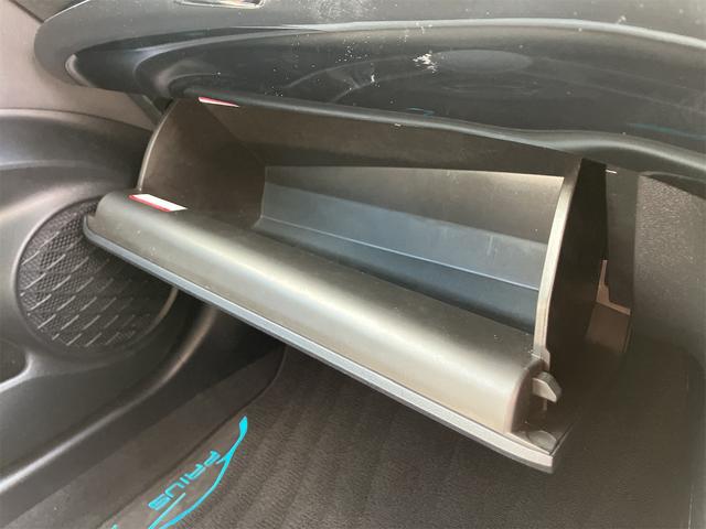 プリウス S ドライブレコーダー ETC レーンアシスト オートクルーズコントロール 衝突被害軽減システム バックカメラ ナビ TV アルミホイール オートマチックハイビーム オートライト LEDヘッドランプ(40枚目)