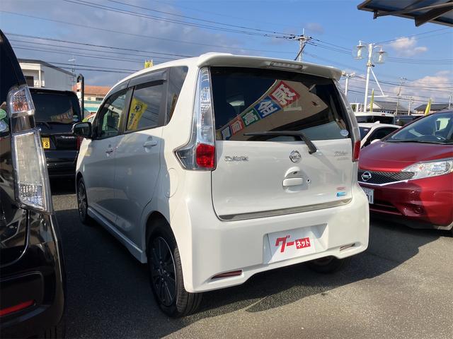 お車の知識がなくても大丈夫です！皆様のご来店をスタッフ一同、心よりお待ちしております。