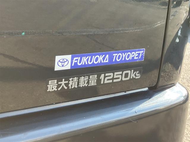 ハイエースバン ロングＤＸ　ＧＬパッケージ　ドライブレコーダー　ＥＴＣ　バックカメラ　ナビ　ＴＶ　両側スライドドア　電動格納ミラー　ＡＴ　ＣＤ　ＤＶＤ再生　Ｂｌｕｅｔｏｏｔｈ　エアコン　パワーウィンドウ　運転席エアバッグ（11枚目）