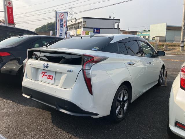 プリウス Ａツーリングセレクション　ＢＬＵＥＴＯＯＴＨ　Ｃソナー　ＵＳＢ入力　シートＨ　レーンキープ　スマキー　イモビライザー　バックモニター　クルコン　ＬＥＤヘッドライト　ＤＶＤ視聴可　ＥＴＣ　ナビＴＶ　メモリーナビゲーション　ＡＡＣ（14枚目）