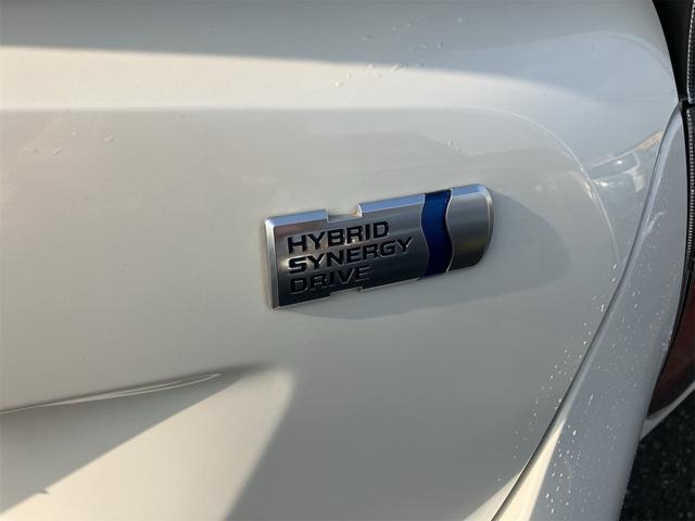 プリウス Ａツーリングセレクション　ＢＬＵＥＴＯＯＴＨ　Ｃソナー　ＵＳＢ入力　シートＨ　レーンキープ　スマキー　イモビライザー　バックモニター　クルコン　ＬＥＤヘッドライト　ＤＶＤ視聴可　ＥＴＣ　ナビＴＶ　メモリーナビゲーション　ＡＡＣ（18枚目）