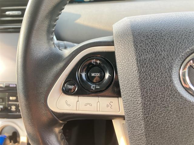 プリウス Ａツーリングセレクション　ＢＬＵＥＴＯＯＴＨ　Ｃソナー　ＵＳＢ入力　シートＨ　レーンキープ　スマキー　イモビライザー　バックモニター　クルコン　ＬＥＤヘッドライト　ＤＶＤ視聴可　ＥＴＣ　ナビＴＶ　メモリーナビゲーション　ＡＡＣ（40枚目）