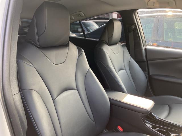 プリウス Ａツーリングセレクション　ＢＬＵＥＴＯＯＴＨ　Ｃソナー　ＵＳＢ入力　シートＨ　レーンキープ　スマキー　イモビライザー　バックモニター　クルコン　ＬＥＤヘッドライト　ＤＶＤ視聴可　ＥＴＣ　ナビＴＶ　メモリーナビゲーション　ＡＡＣ（48枚目）