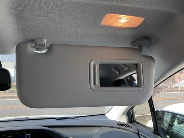 プリウス Ａツーリングセレクション　ＢＬＵＥＴＯＯＴＨ　Ｃソナー　ＵＳＢ入力　シートＨ　レーンキープ　スマキー　イモビライザー　バックモニター　クルコン　ＬＥＤヘッドライト　ＤＶＤ視聴可　ＥＴＣ　ナビＴＶ　メモリーナビゲーション　ＡＡＣ（49枚目）