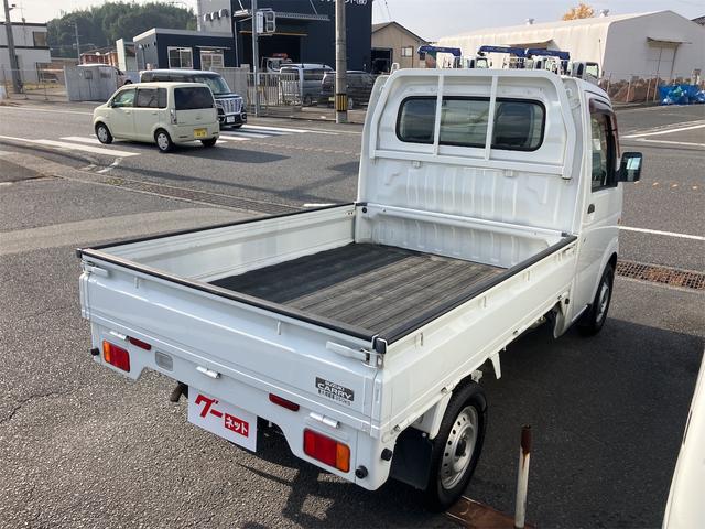 キャリイトラック ＫＣ　軽トラック　ＭＴ　エアコン　パワーステアリング（8枚目）