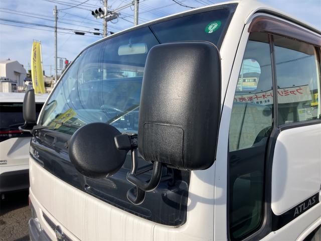 アトラストラック 　ＭＴ　後輪ダブル　ナビ　ＴＶ　エアコン　パワーウィンドウ　運転席エアバッグ（19枚目）