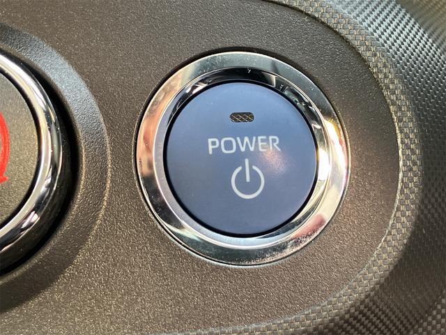 �L�[���g�т��Ă��邾���ŁA�G���W���̎n�����\�ȑ����ł��B�v�b�V���X�^�[�g�ł��̂ŃG���W���̎n�����{�^�������������ł�