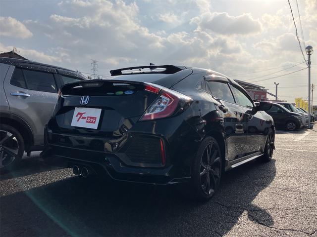 シビック ハッチバック　ドライブレコーダー　ＥＴＣ　レーンアシスト　オートクルーズコントロール　衝突被害軽減システム　バックカメラ　アルミホイール　オートライト　ＬＥＤヘッドランプ　ＣＶＴ　シートヒーター　スマートキー（17枚目）