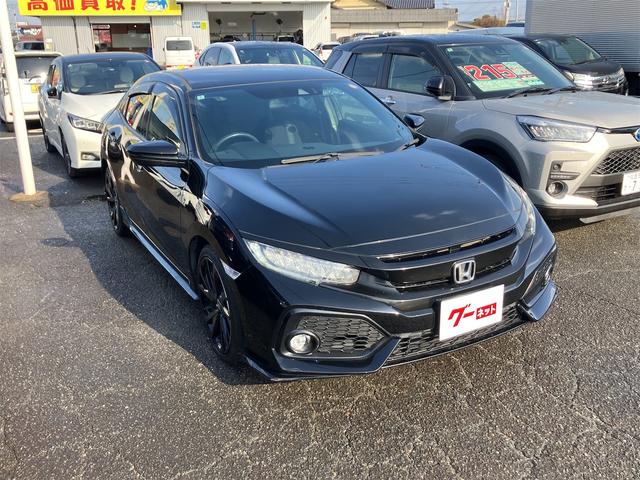 シビック ハッチバック　ドライブレコーダー　ＥＴＣ　レーンアシスト　オートクルーズコントロール　衝突被害軽減システム　バックカメラ　アルミホイール　オートライト　ＬＥＤヘッドランプ　ＣＶＴ　シートヒーター　スマートキー（21枚目）