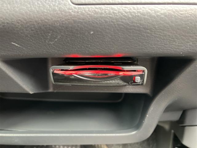 ワゴンＲ ２０周年記念車　ＥＴＣ　バックカメラ　ナビ　ＴＶ　衝突被害軽減システム　オートライト　ＨＩＤ　スマートキー　アイドリングストップ　電動格納ミラー　シートヒーター　ベンチシート　ＣＶＴ　盗難防止システム　ＡＢＳ　ＥＳＣ（7枚目）