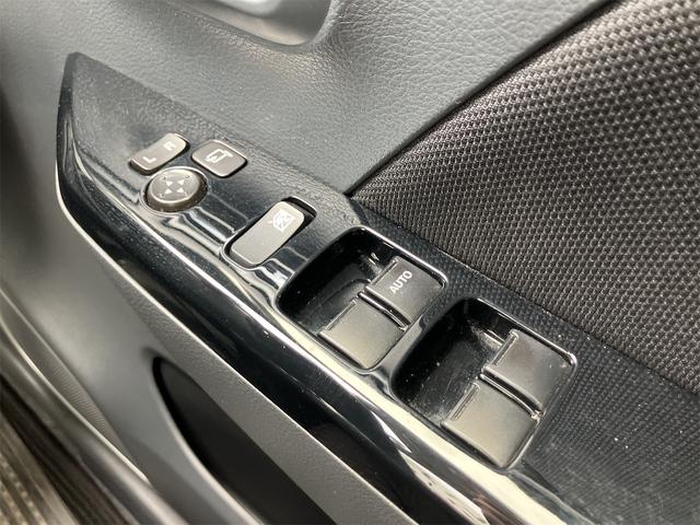 ワゴンＲ ２０周年記念車　ＥＴＣ　バックカメラ　ナビ　ＴＶ　衝突被害軽減システム　オートライト　ＨＩＤ　スマートキー　アイドリングストップ　電動格納ミラー　シートヒーター　ベンチシート　ＣＶＴ　盗難防止システム　ＡＢＳ　ＥＳＣ（11枚目）