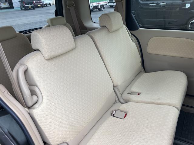 シエンタ Ｇ　ドライブレコーダー　ＥＴＣ　両側スライド・片側電動　電動格納ミラー　３列シート　ＣＶＴ　ＣＤ　衝突安全ボディ　ＡＢＳ　エアコン　パワーステアリング　パワーウィンドウ（11枚目）