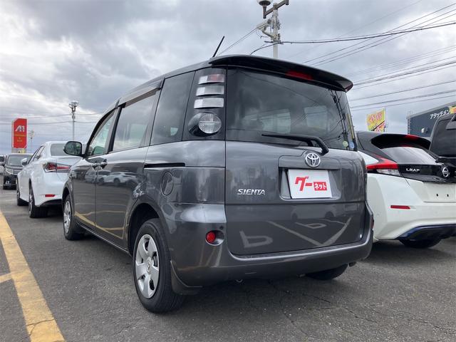 シエンタ Ｇ　ドライブレコーダー　ＥＴＣ　両側スライド・片側電動　電動格納ミラー　３列シート　ＣＶＴ　ＣＤ　衝突安全ボディ　ＡＢＳ　エアコン　パワーステアリング　パワーウィンドウ（17枚目）