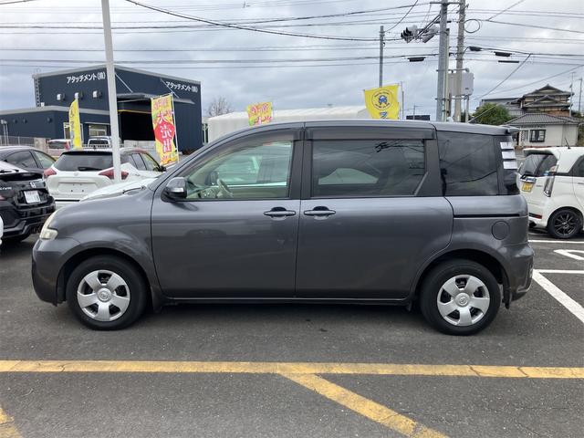 シエンタ Ｇ　ドライブレコーダー　ＥＴＣ　両側スライド・片側電動　電動格納ミラー　３列シート　ＣＶＴ　ＣＤ　衝突安全ボディ　ＡＢＳ　エアコン　パワーステアリング　パワーウィンドウ（21枚目）