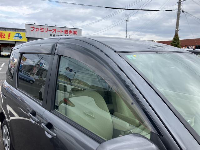 シエンタ Ｇ　ドライブレコーダー　ＥＴＣ　両側スライド・片側電動　電動格納ミラー　３列シート　ＣＶＴ　ＣＤ　衝突安全ボディ　ＡＢＳ　エアコン　パワーステアリング　パワーウィンドウ（33枚目）
