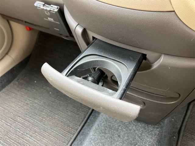 シエンタ Ｇ　ドライブレコーダー　ＥＴＣ　両側スライド・片側電動　電動格納ミラー　３列シート　ＣＶＴ　ＣＤ　衝突安全ボディ　ＡＢＳ　エアコン　パワーステアリング　パワーウィンドウ（34枚目）