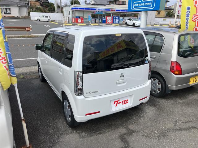 ｅＫワゴン 　インパネオートマ　キーレス　電動格納ミラー　ヘッドライトレベライザー　ベンチシート　ＡＢＳ　運転席助手席エアバック（14枚目）