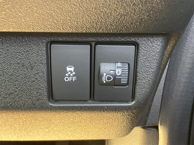 N-BOXカスタム ベースグレード バックカメラ 両側電動スライドドア クリアランスソナー オートクルーズコントロール レーンアシスト 衝突被害軽減システム オートライト LEDヘッドランプ スマートキー アイドリングストップ(8枚目)