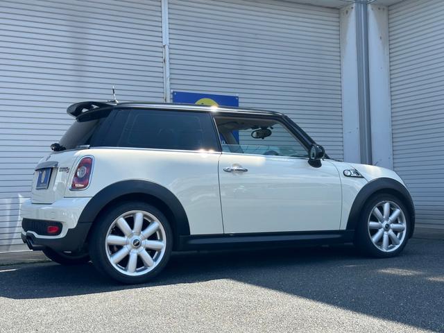 ＭＩＮＩ クーパーＳ　ＪＣＷチューニングキット（10枚目）