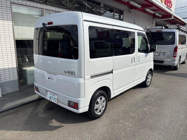 ハイゼットカーゴ クルーズターボ デジタルインナーミラ 自動ドア(5枚目)