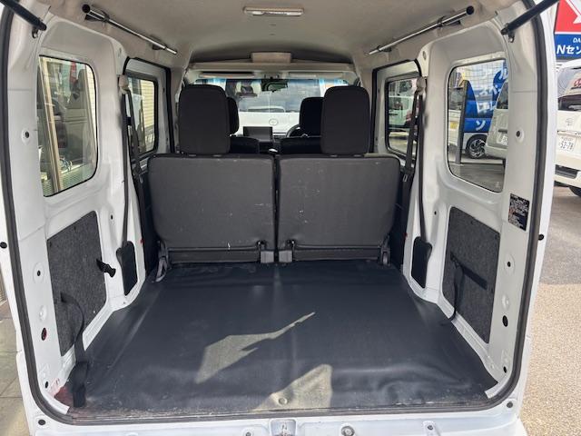 ハイゼットカーゴ クルーズターボ デジタルインナーミラ 自動ドア(7枚目)