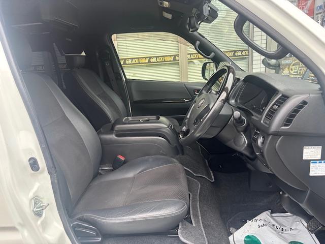 ハイエースバン スーパーＧＬ　ダークプライムＩＩ　アルパインビッグＸ１１型　リアモニター（12枚目）