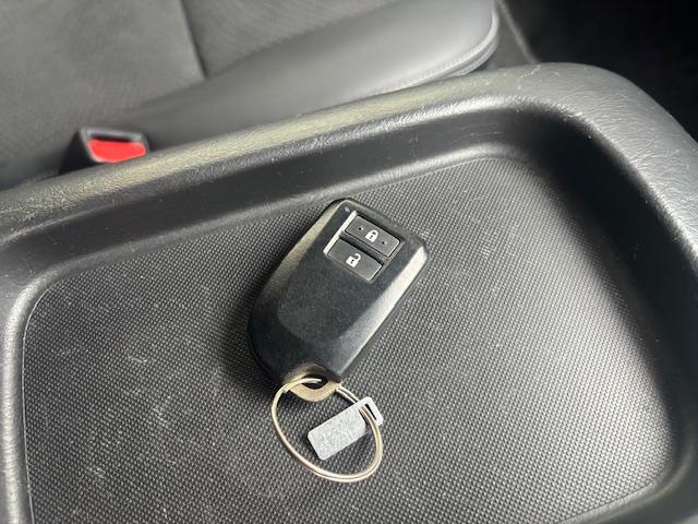 ハイエースバン スーパーＧＬ　ダークプライムＩＩ　アルパインビッグＸ１１型　リアモニター（22枚目）